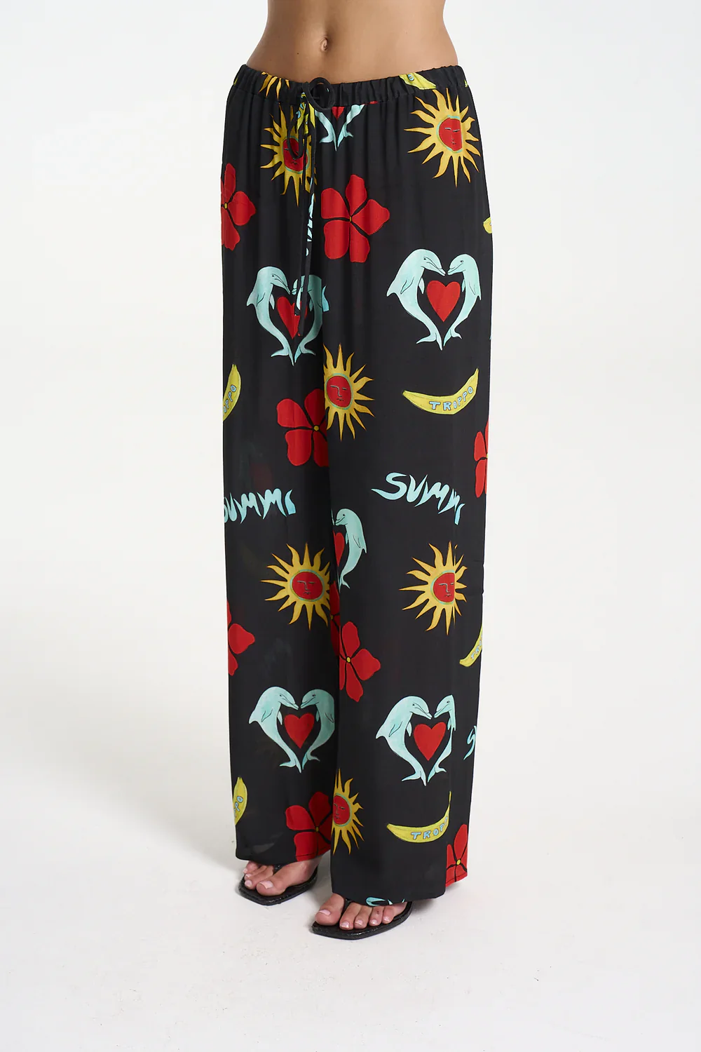 SUMMI SUMMI Womens Relaxed Drawstring Pant in Troppo Night - Image 2