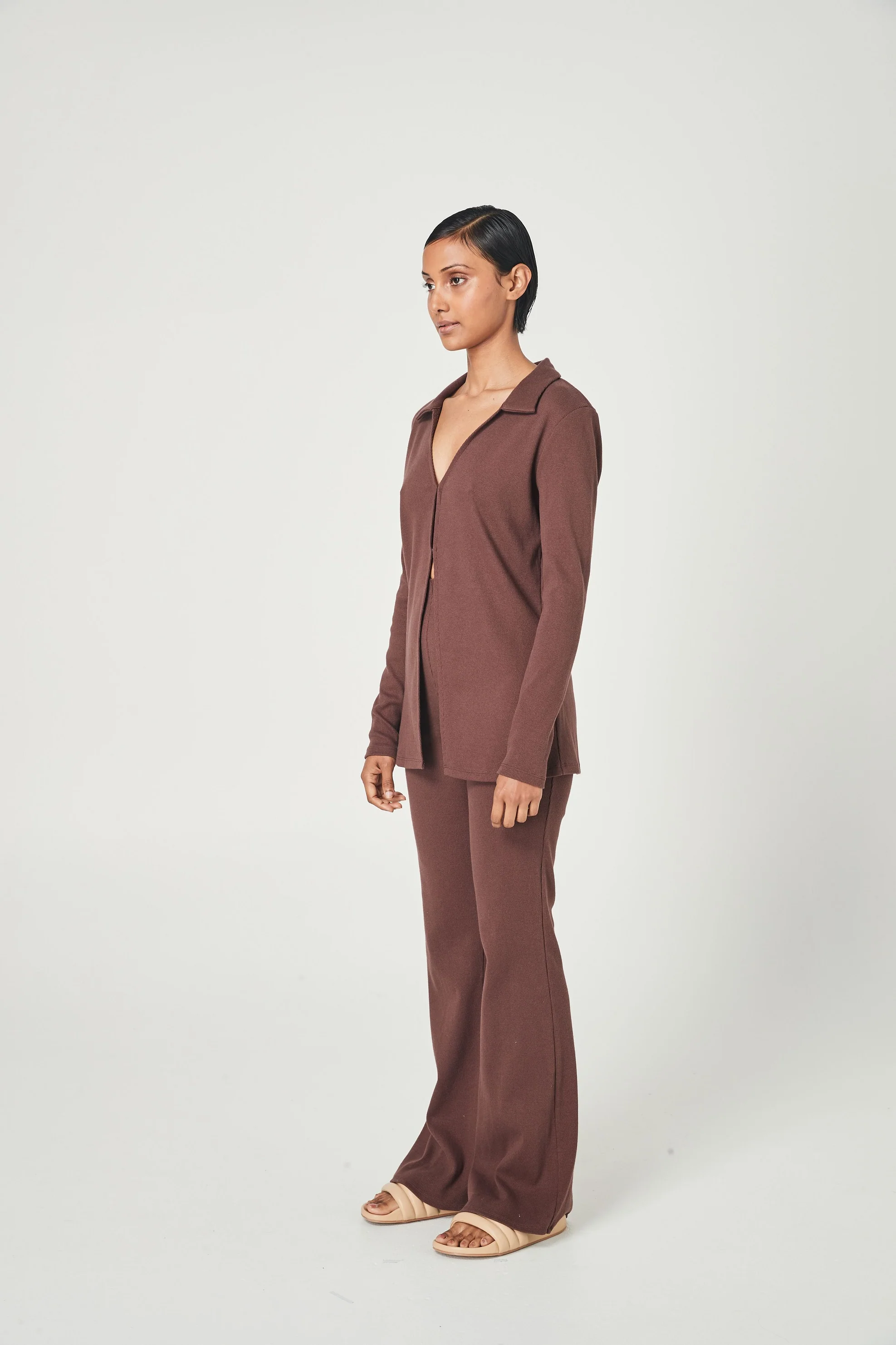 SUMMI SUMMI Womens Ribbed Collared Cardi Chocolate - Image 7