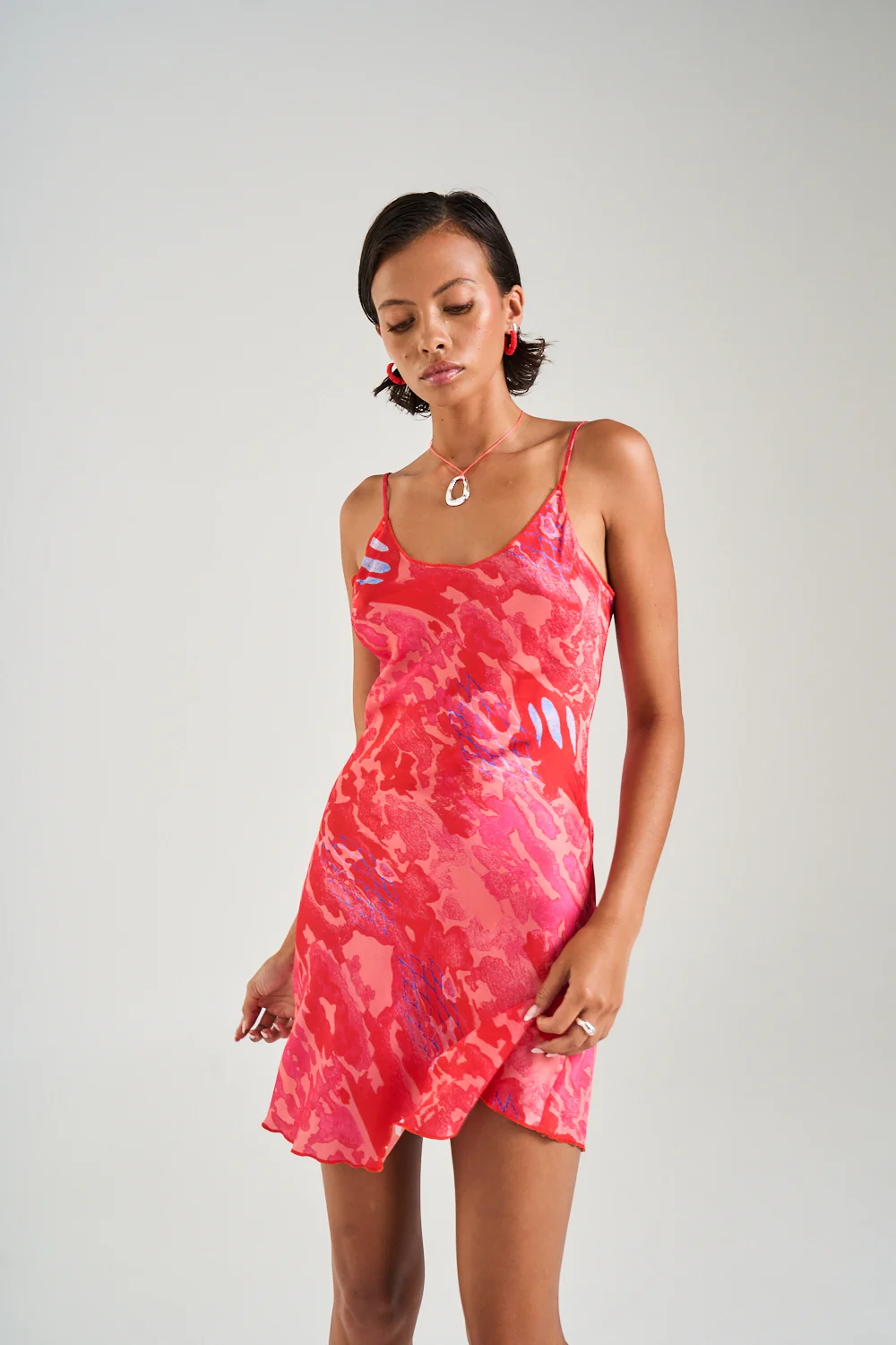 SUMMI SUMMI Womens Siren Mini Dress in Red Cycloid Print - Image 7