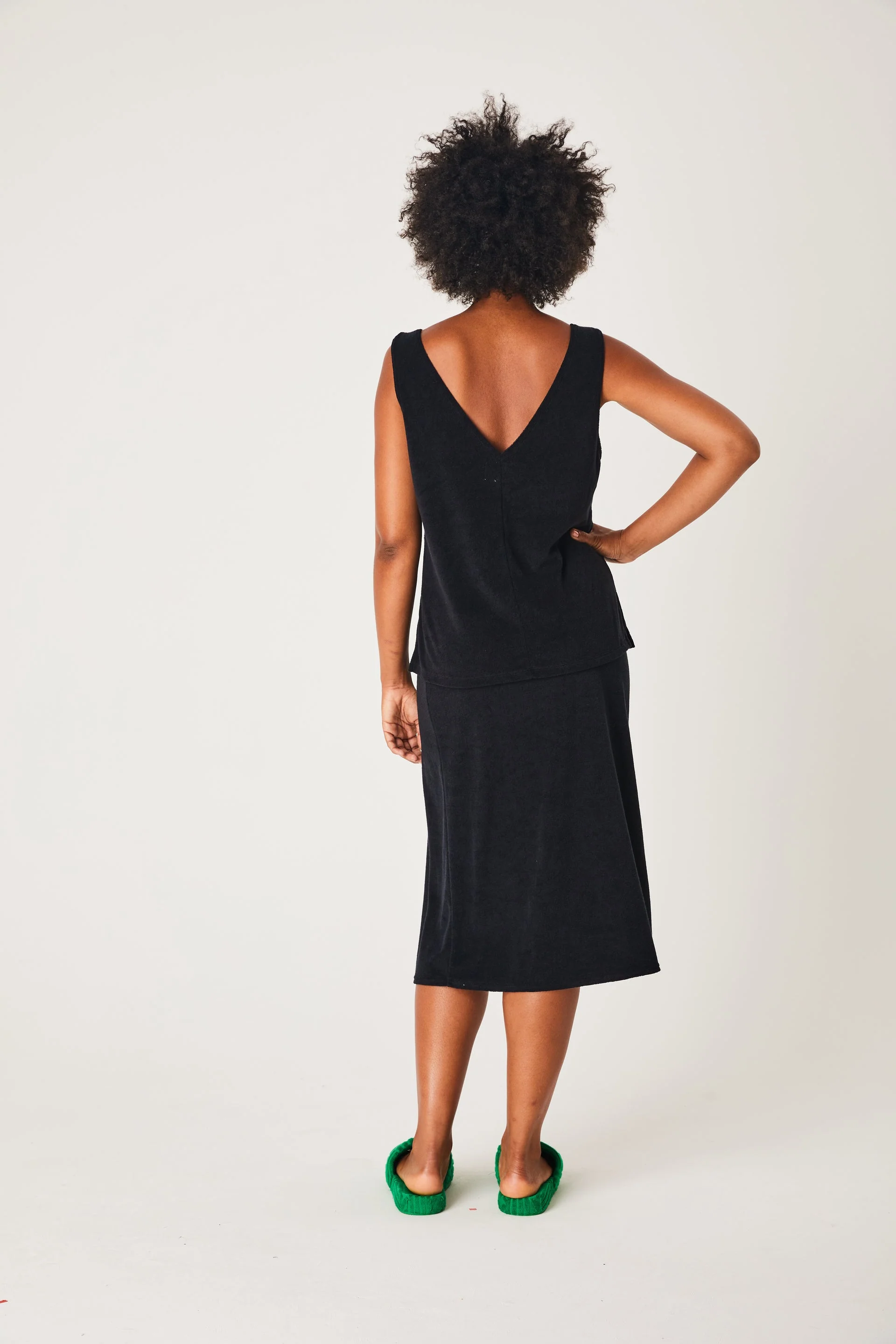 SUMMI SUMMI Womens Terry Loose V- Neck Top Black - Image 5