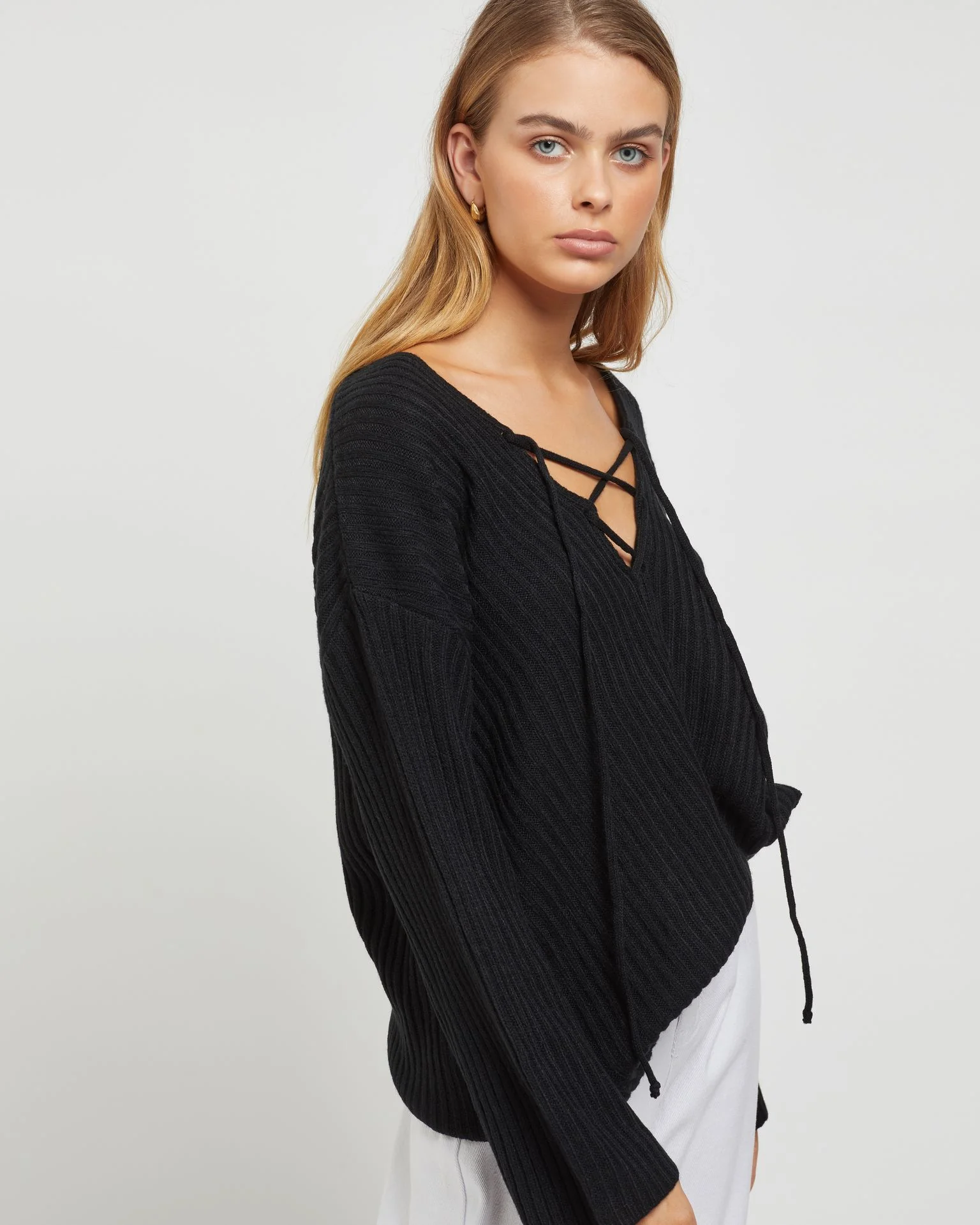 SUNDAYS THE LABEL Womens Amira Knit Top - Black - Image 2
