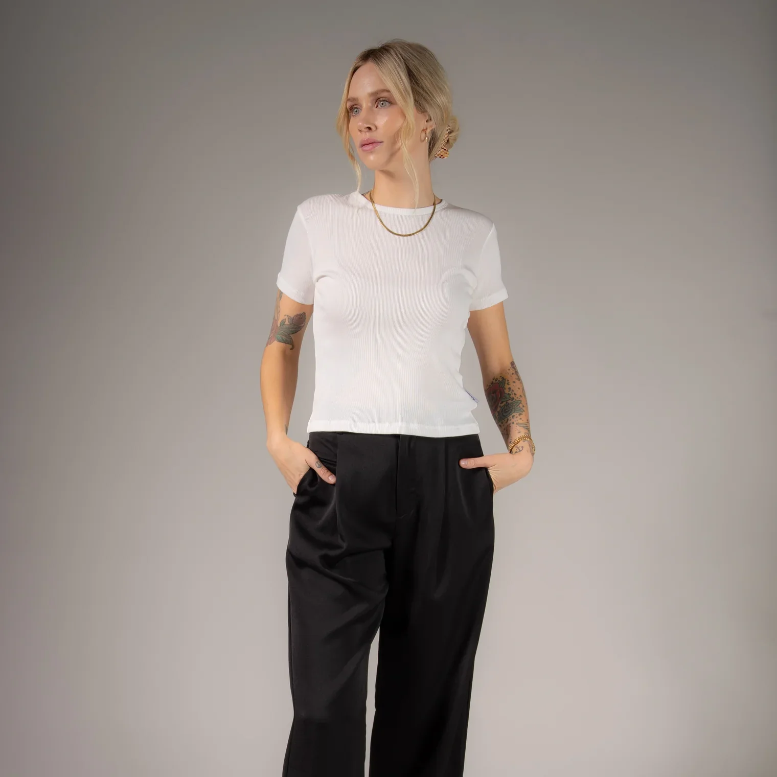 THE LAUNDRY ROOM Womens Essentials Baby Tee in White - Image 3