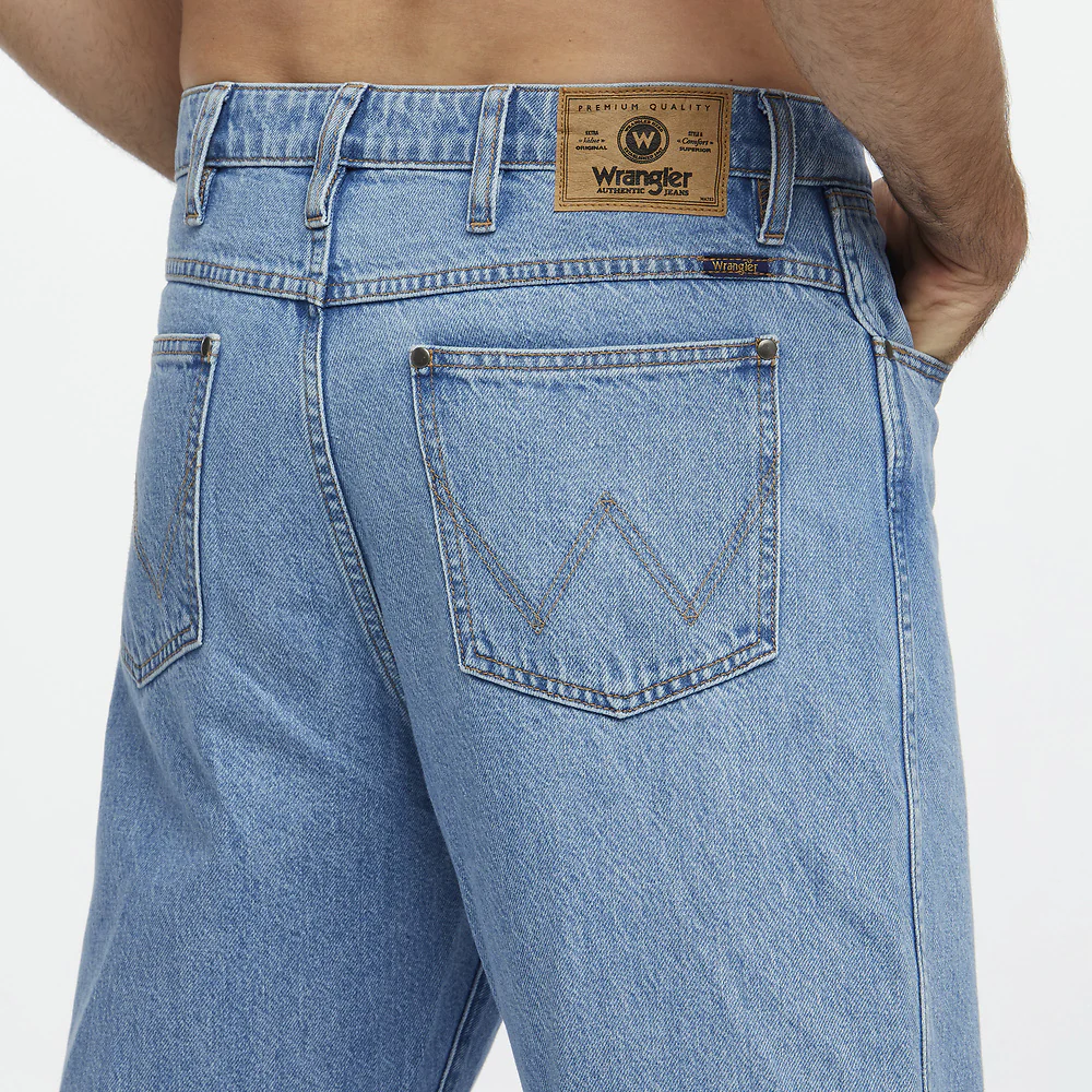 WRANGLER Mens Slacker Relaxed Jeans Edgecrusher - Image 3