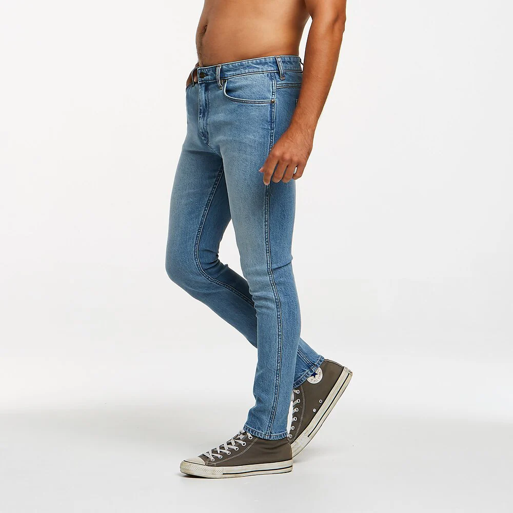 Wrangler Mens Strangler R28 Super Skinny Jeans - Tomorrow Blue - Image 4